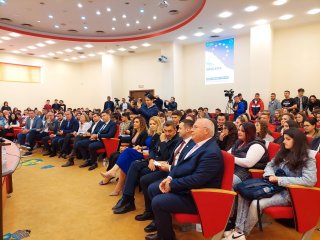 „Educația formal� și non-formal� �n perspectiva Anului European al Competențelor”